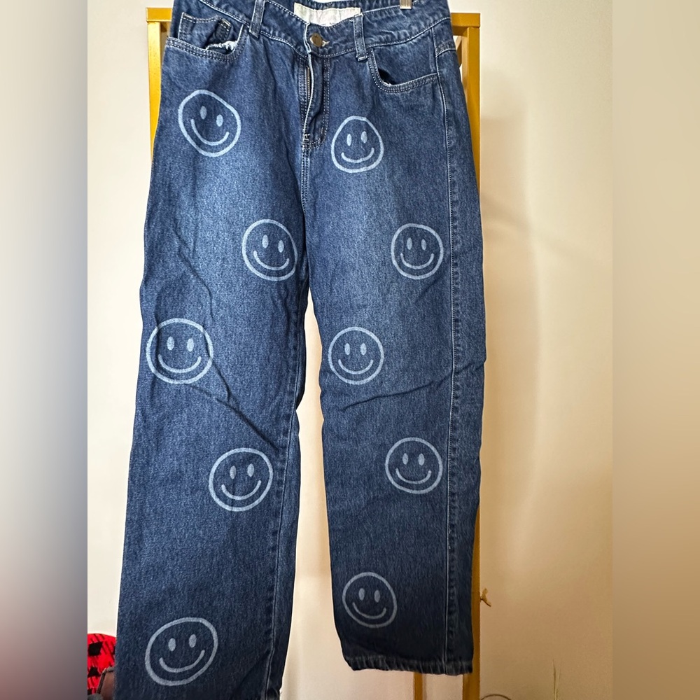Smiley Face Relaxed Fit Woman’s Jeans - Blue